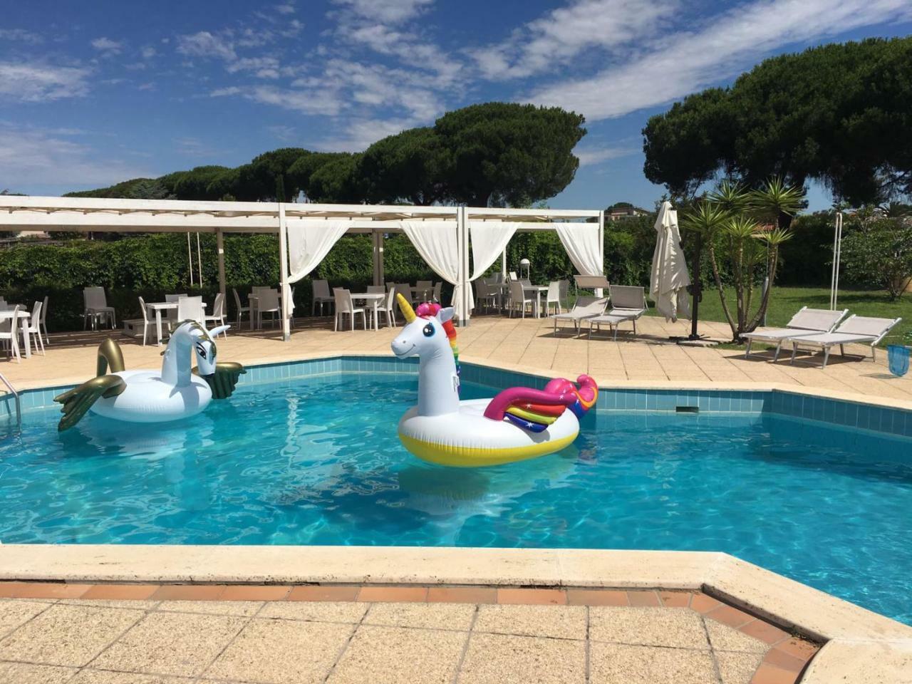 Peperosa B&B And Events Nettuno Dış mekan fotoğraf